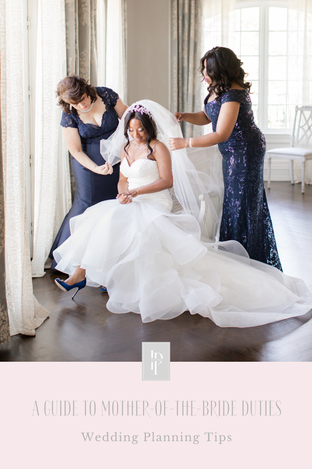 A Guide to Mother-of-The-Bride Duties by guest writer Mikayla St. Clair: tips for planning your wedding from Idalia Photography