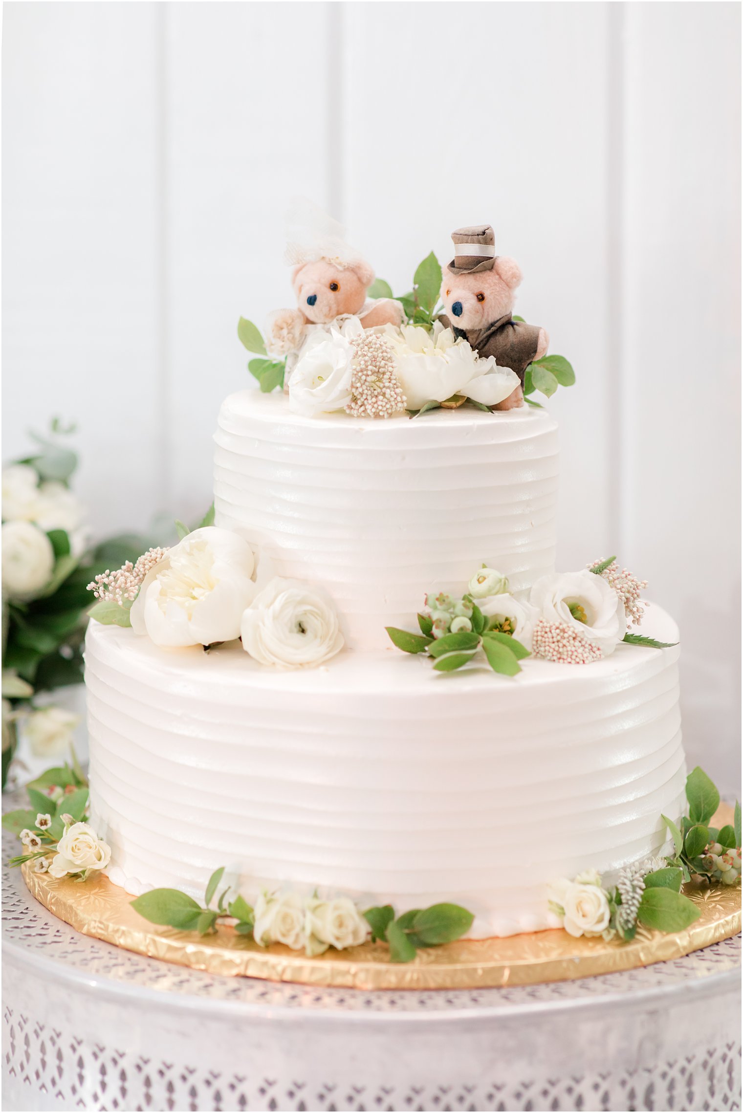 tiered wedding cake with bears on top for Bay Head Yacht Club wedding 