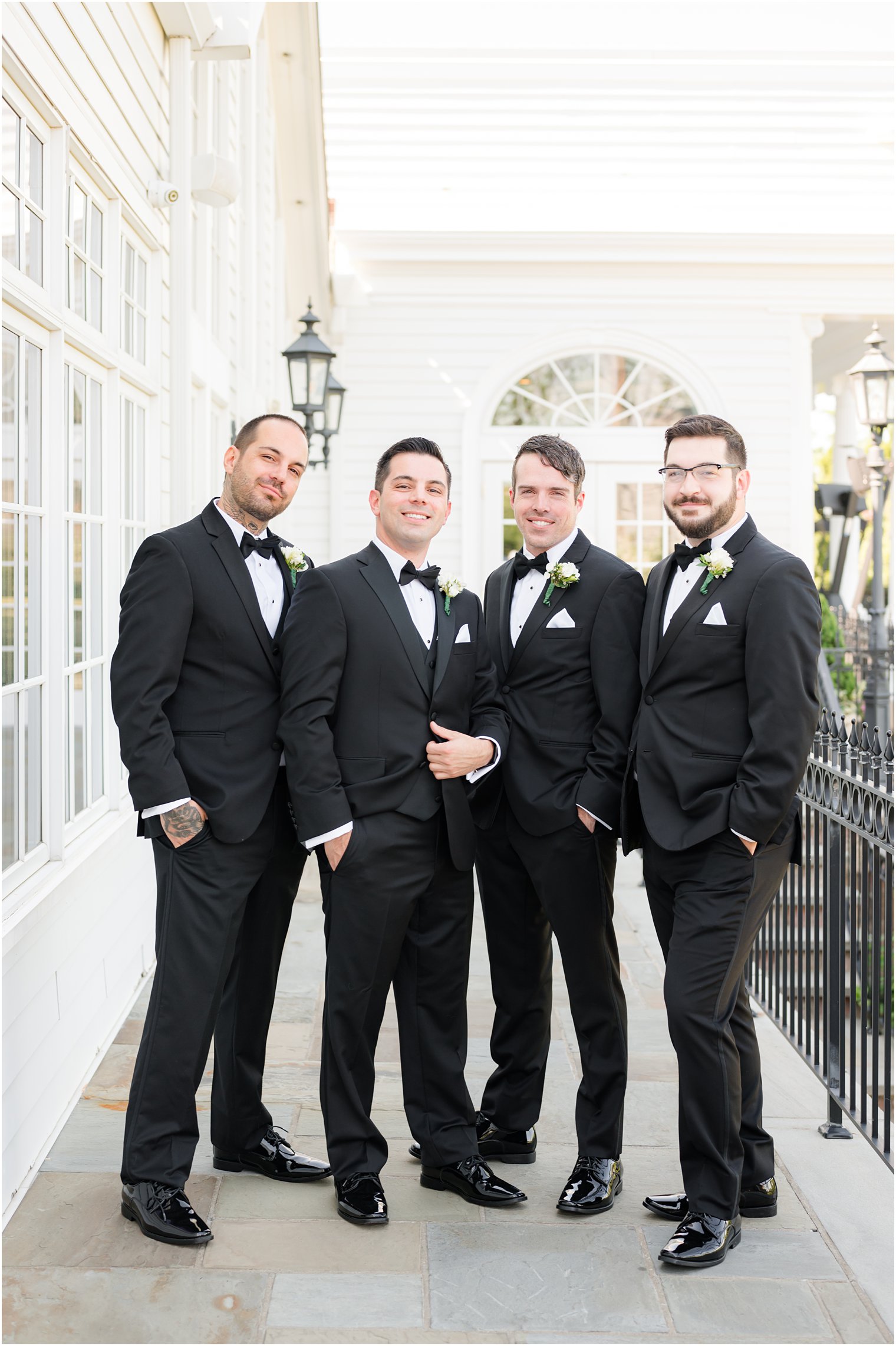 groom and groomsmen in classic tuxes for NJ wedding 