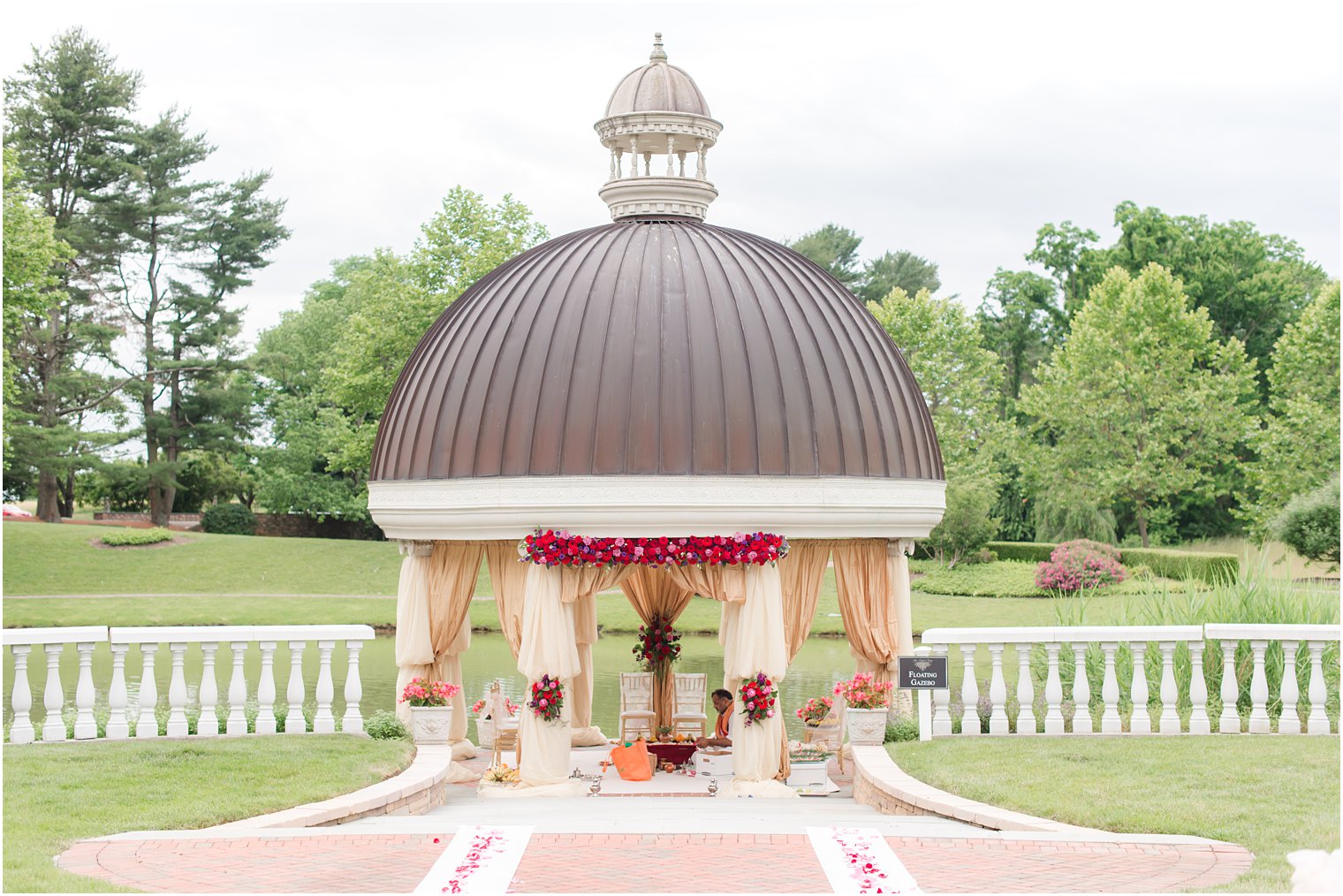 floral decor for Indian wedding at the Ashford Estate