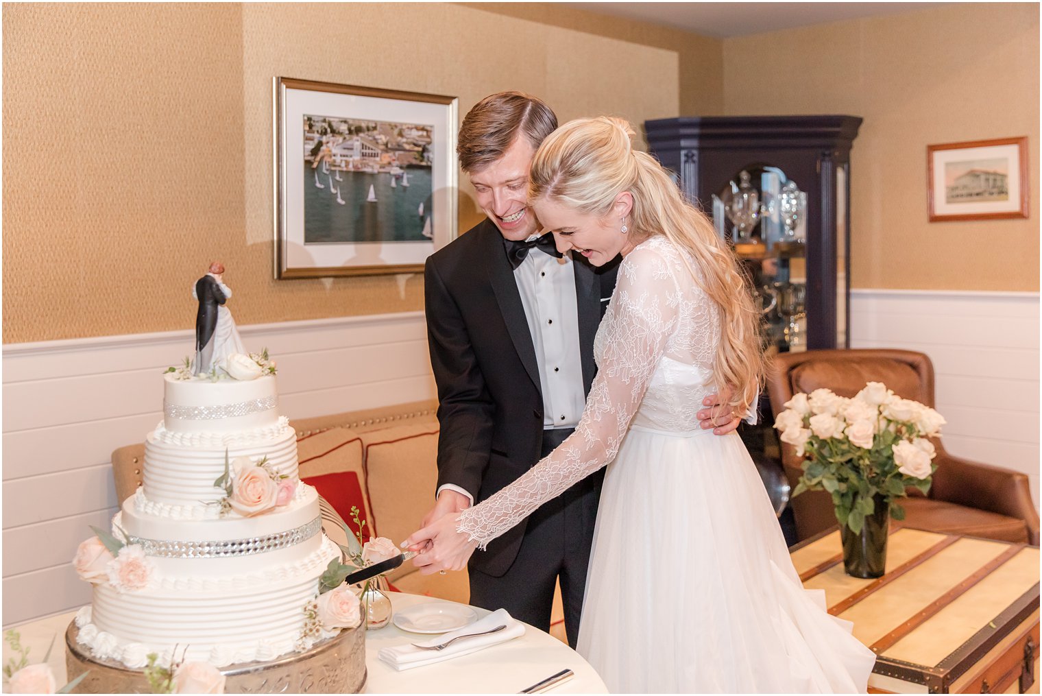 newlyweds cut cake during NJ wedding reception 