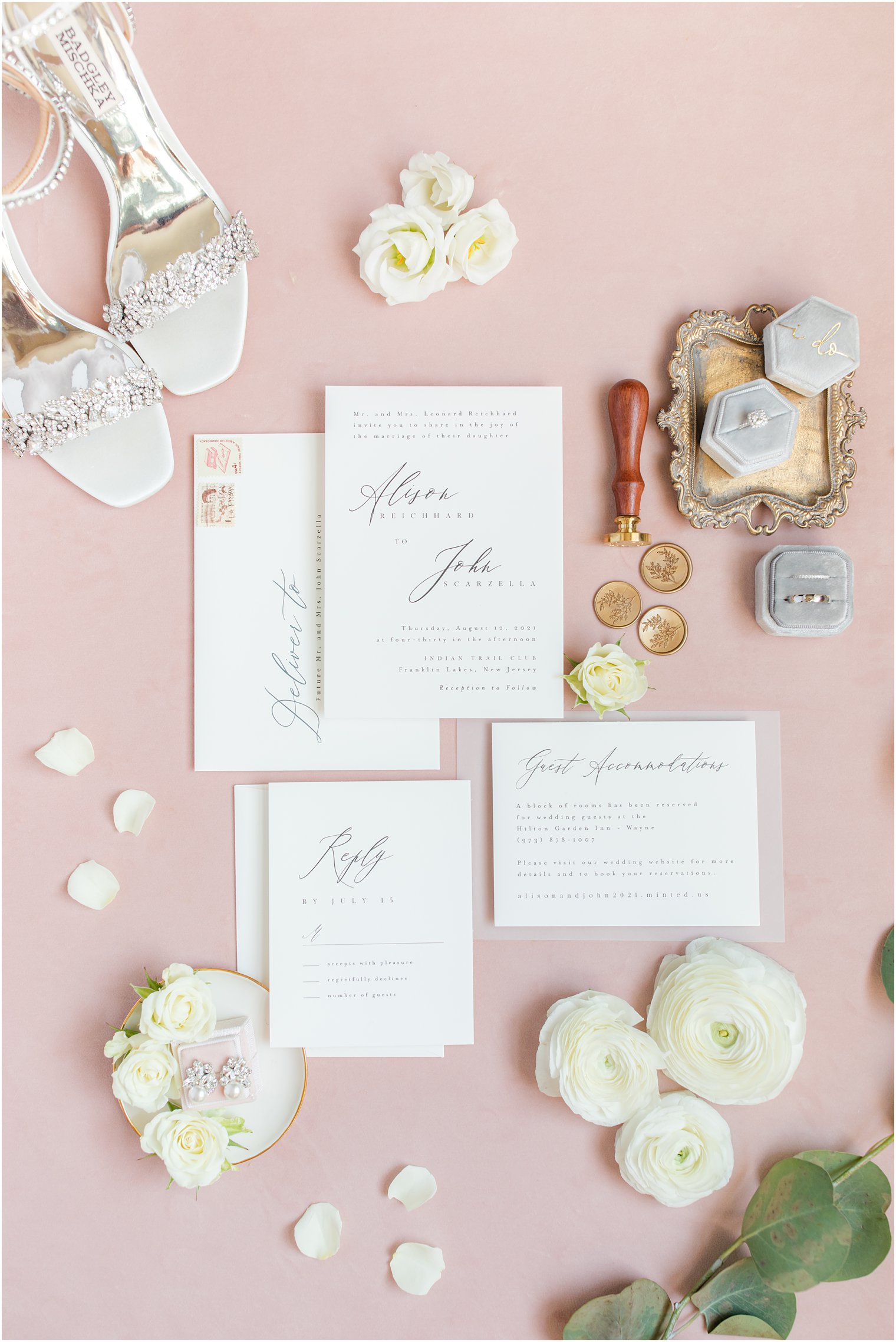 elegant wedding invitation from Minted