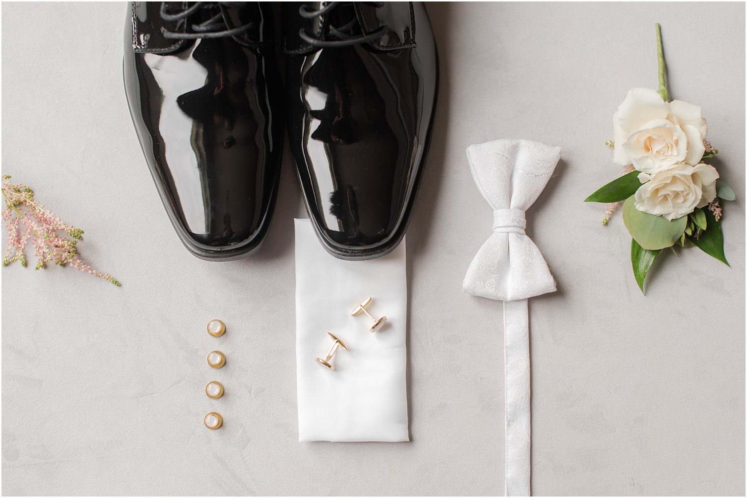 groom's classic details for NJ wedding day at the Ashford Estate
