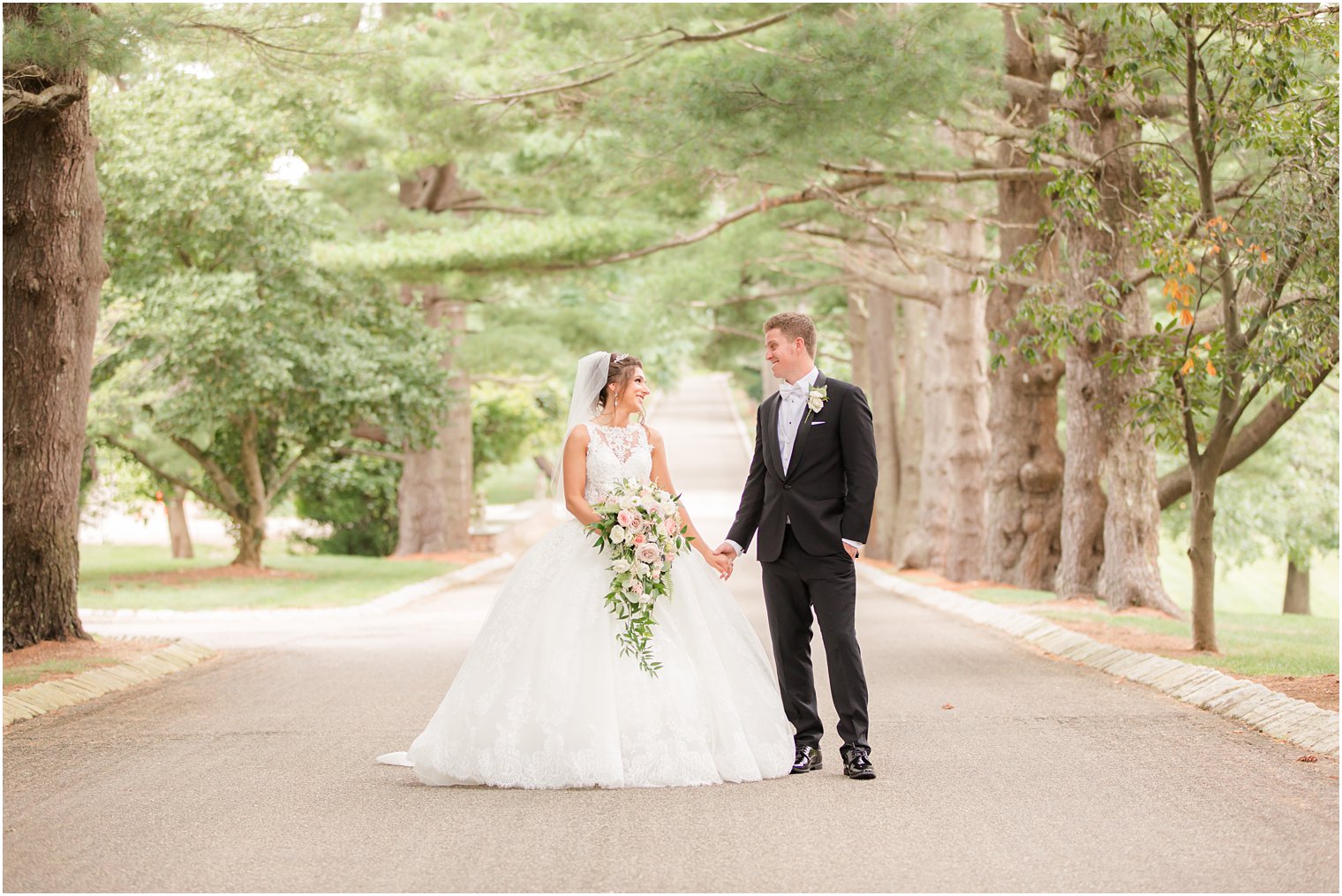 wedding portraits of New Jersey couple at Ashford Estate
