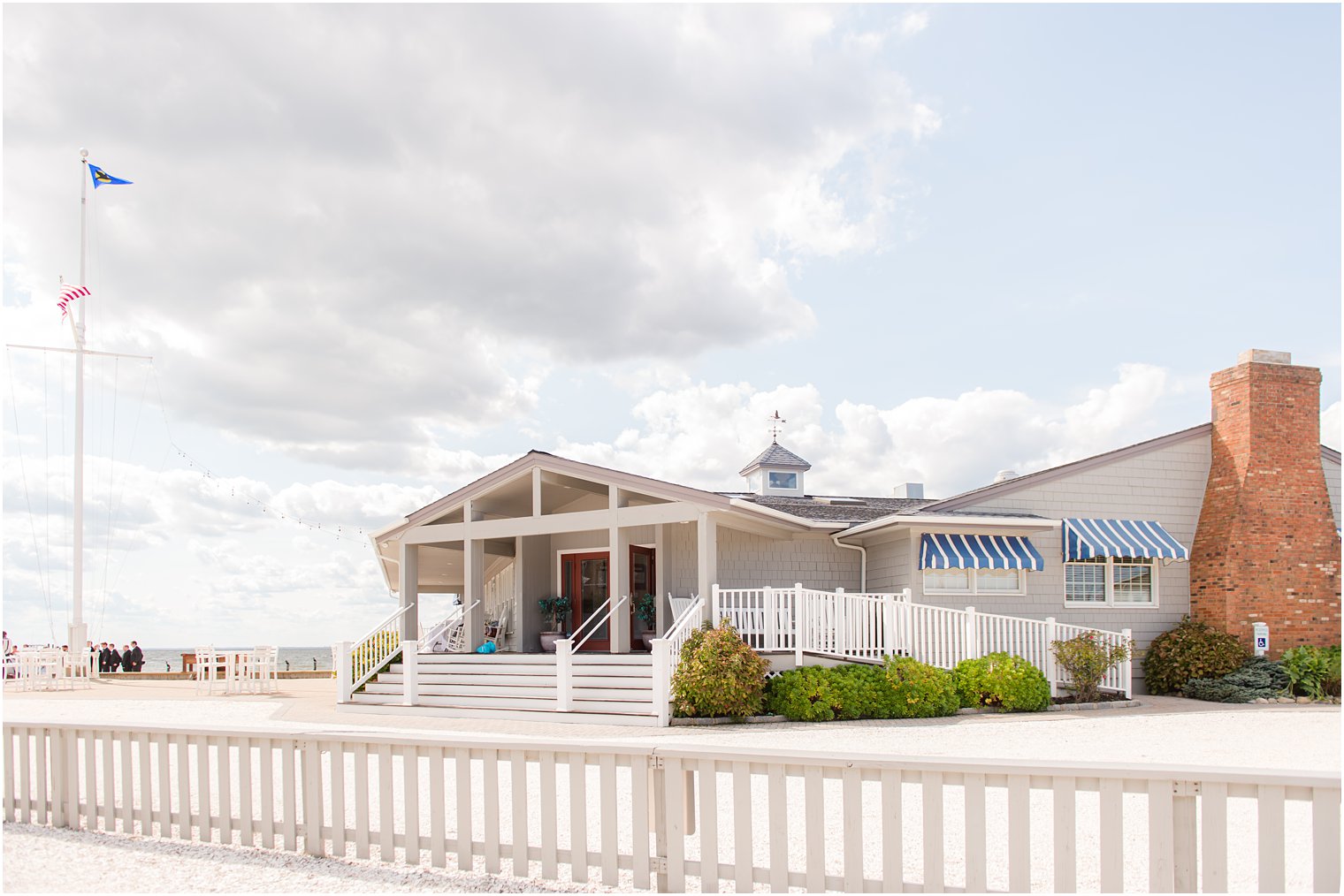 Brant Beach Yacht Club wedding day photographed by LBI wedding photographer Idalia Photography