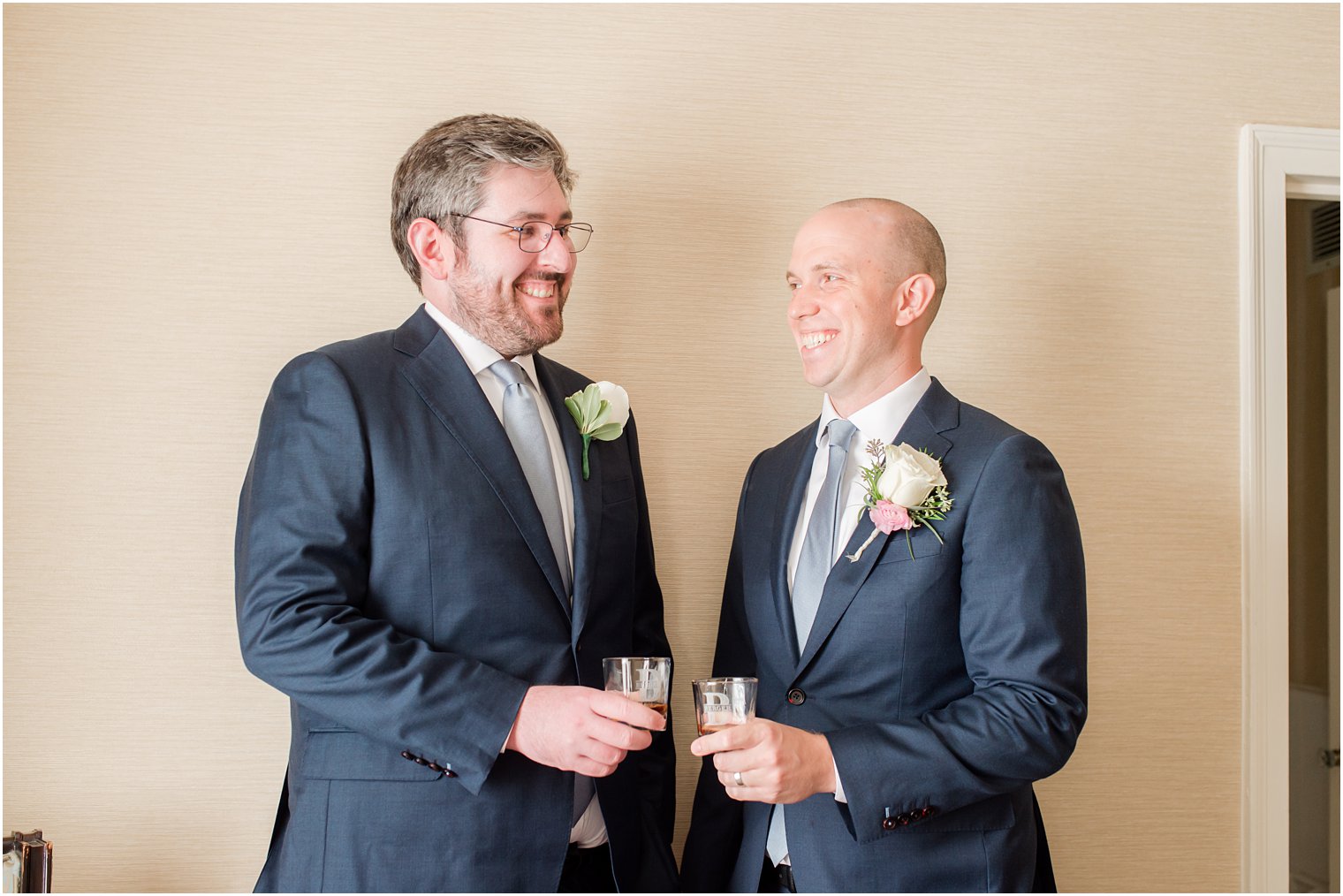 groom and best man prepare for Molly Pitcher Inn wedding day