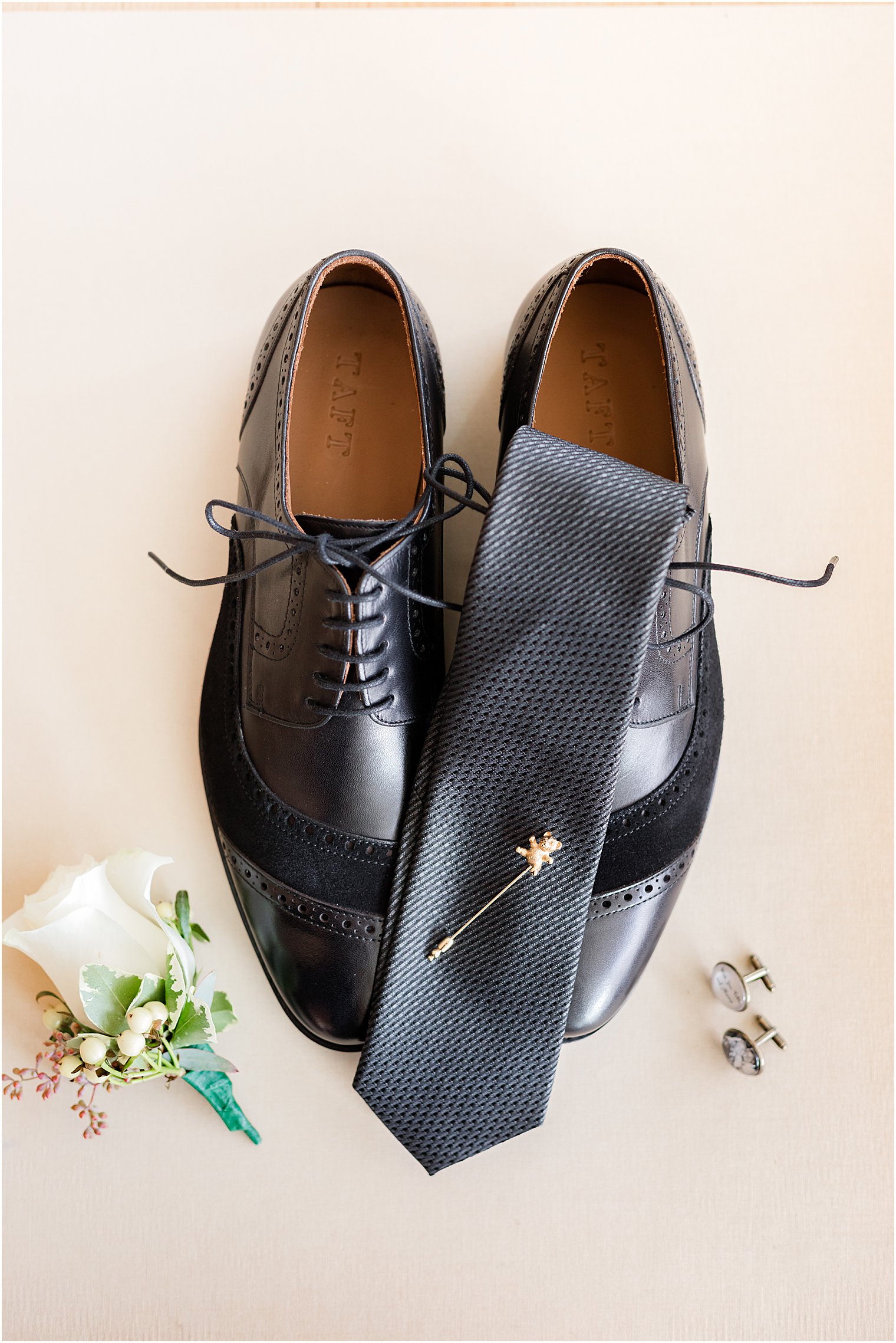 groom's black shoes and tie for NJ wedding