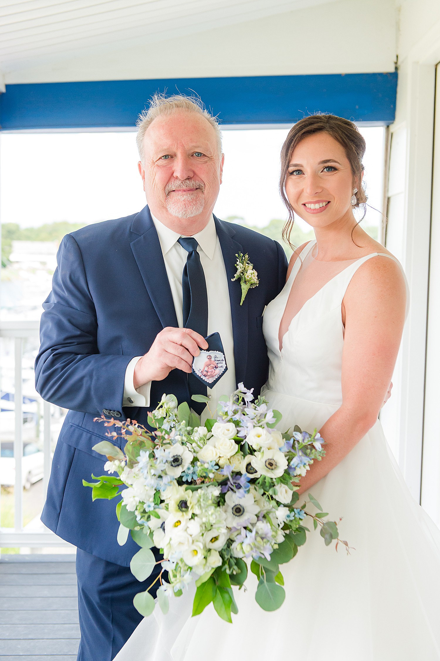 father with daughter right after first look