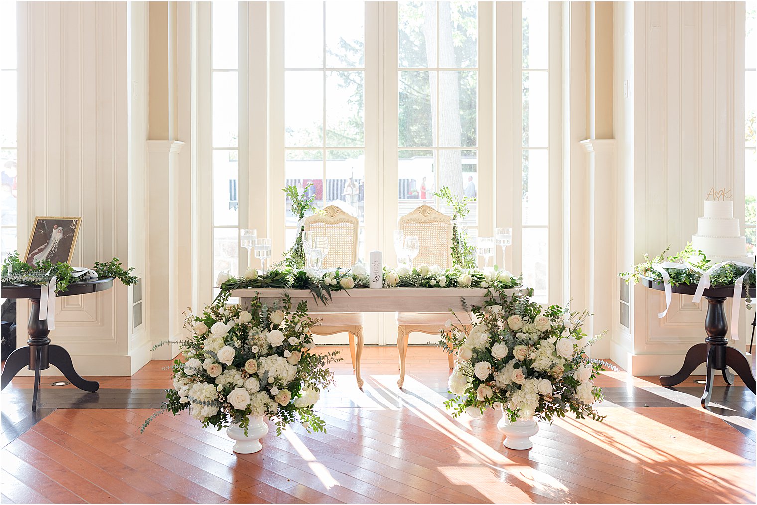 sweetheart table at Ryland Inn with ivory and green details 