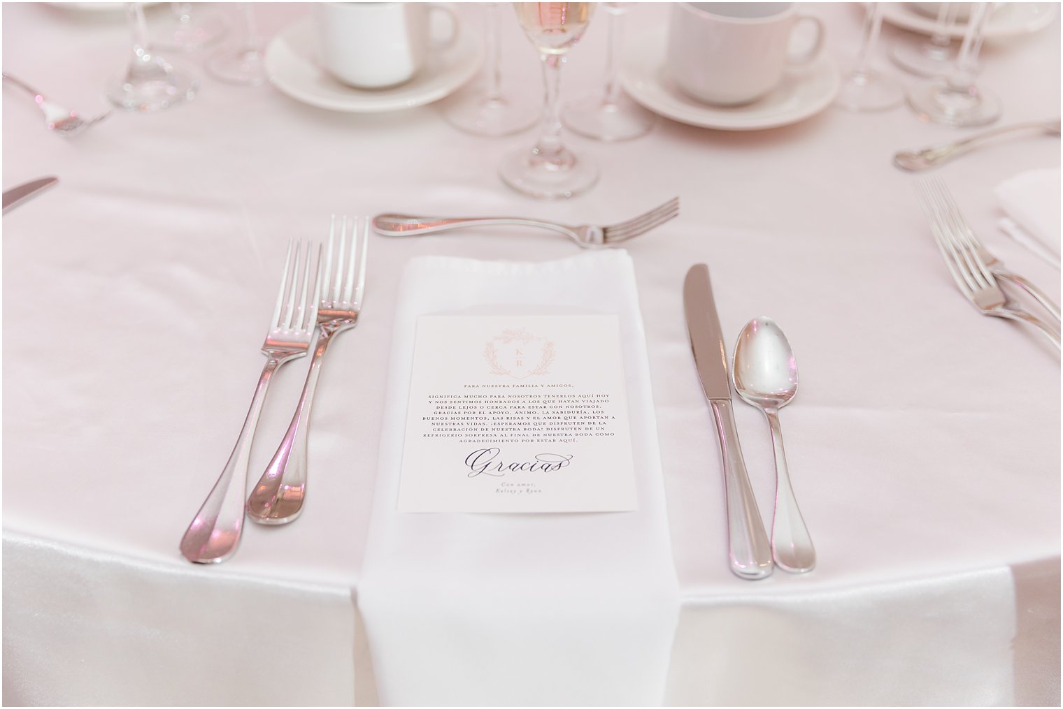 place setting with custom menu and thank you card 