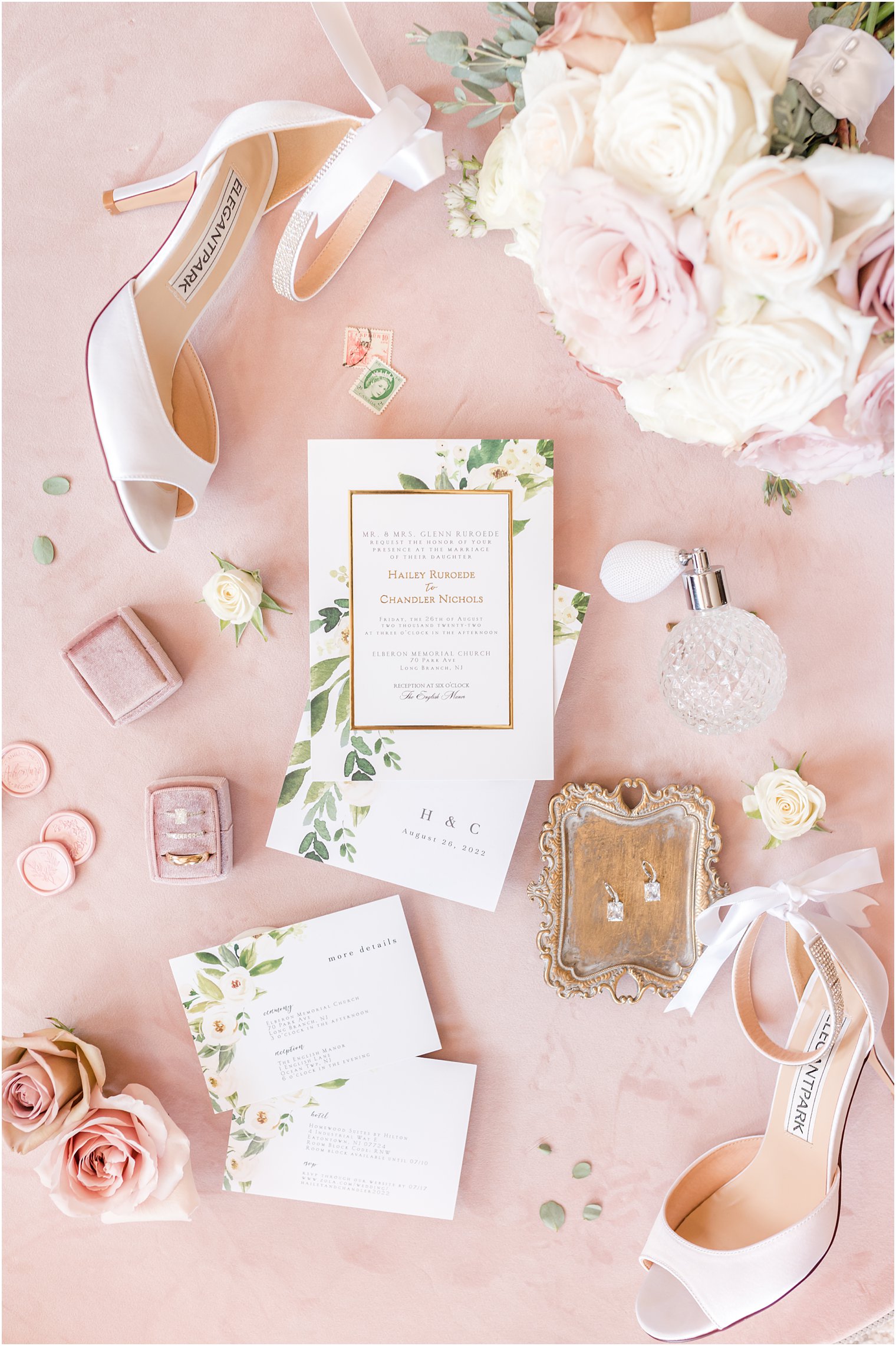pink and gold details for timeless English Manor wedding