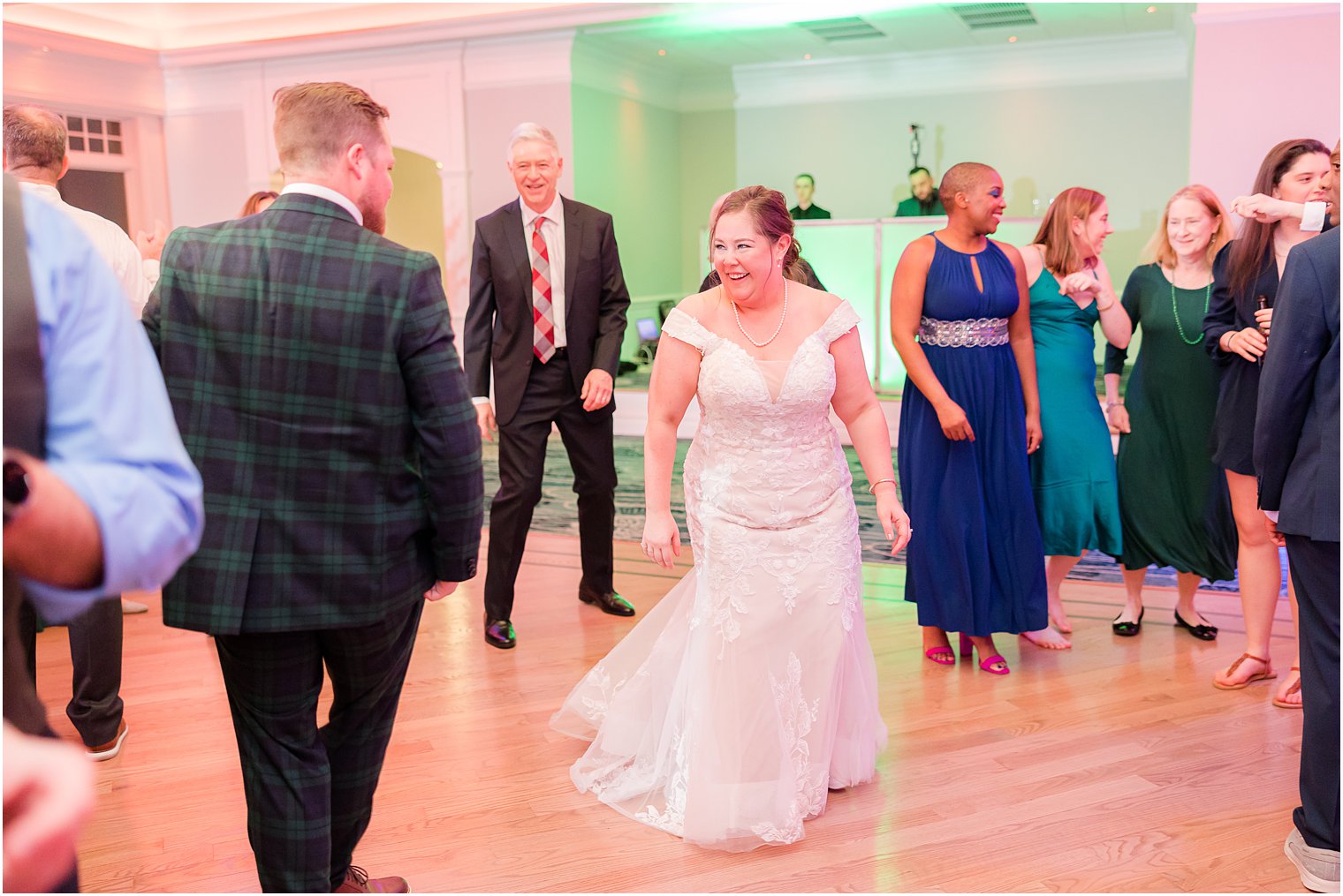 newlyweds dance during wedding reception in New Jersey