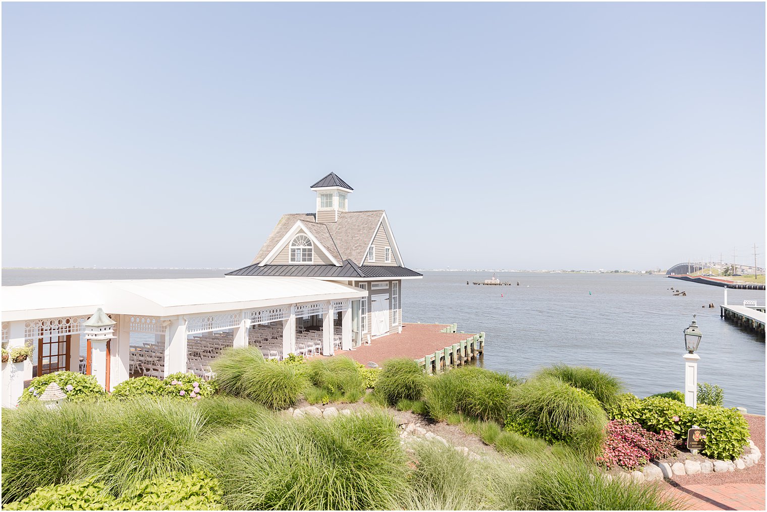 wedding day at Mallard Island Yacht Club photographed by LBI wedding photographer Idalia Photography