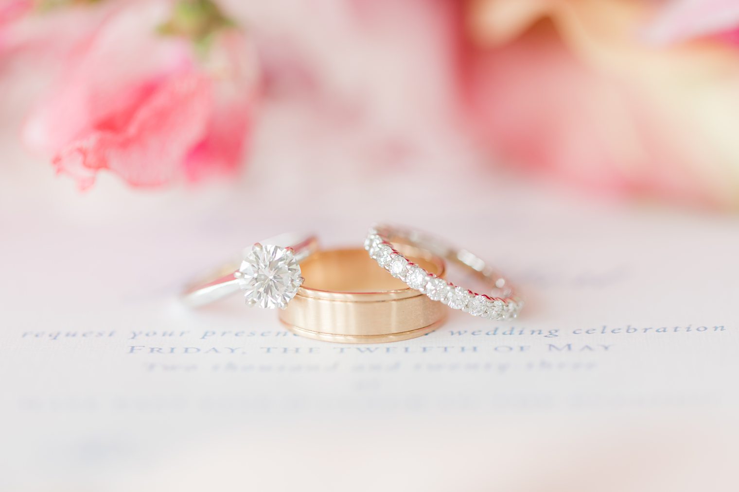Wedding rings details 