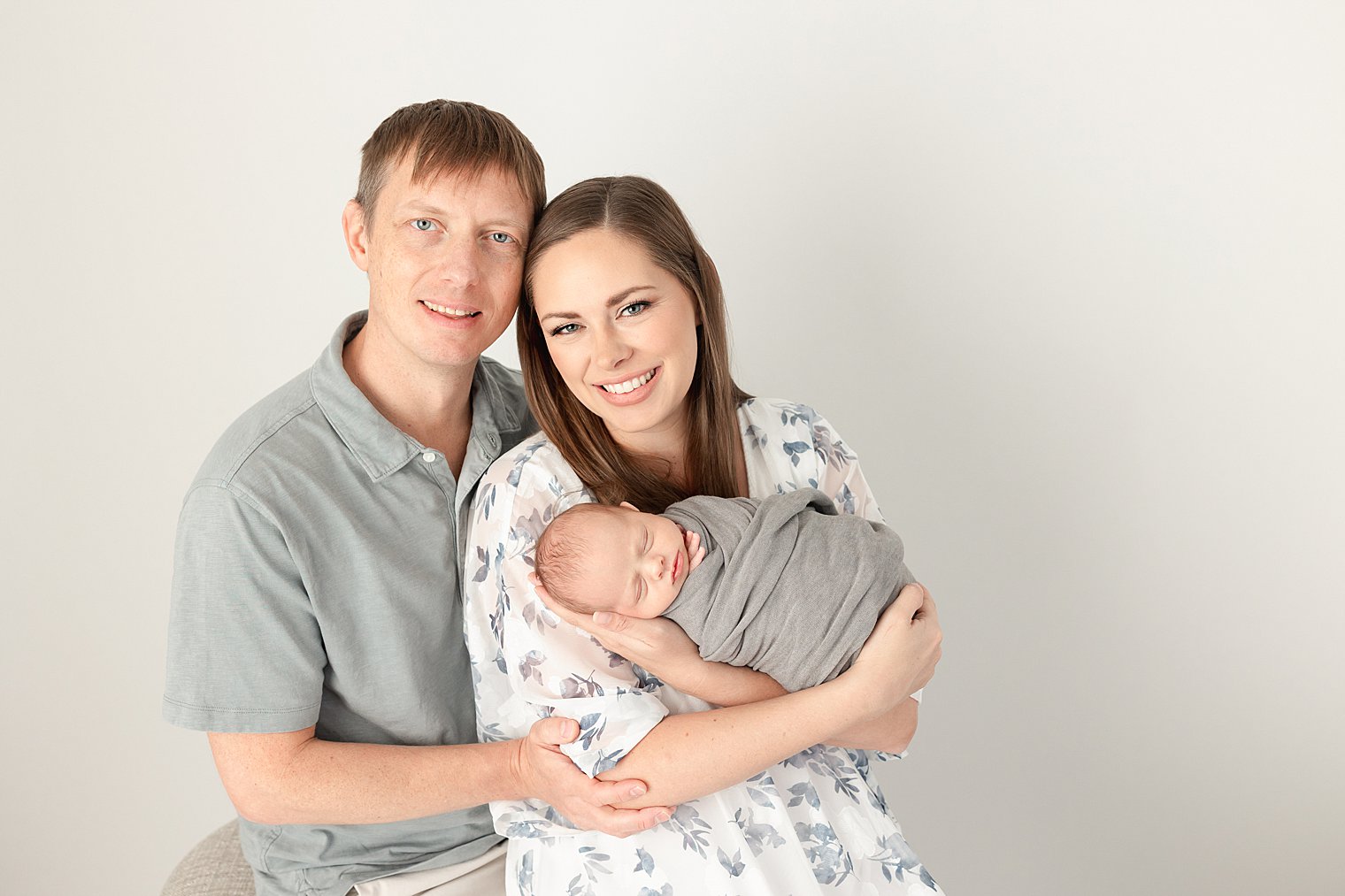 parents and newborn baby by Point Pleasant NJ Newborn Photographer