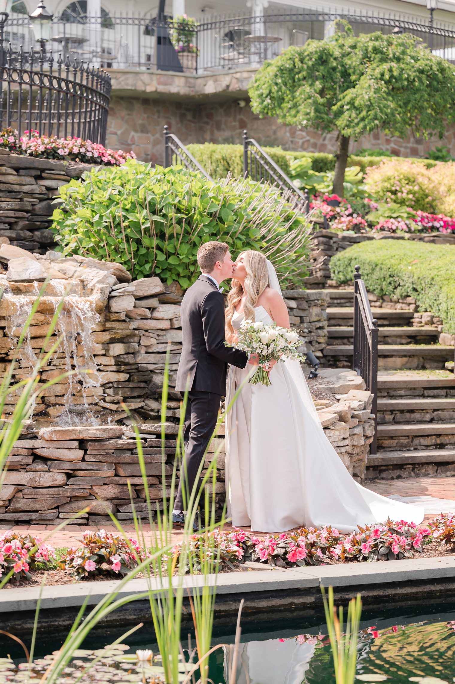 First kiss of the couple after sharing their first look at Park Savoy Estate