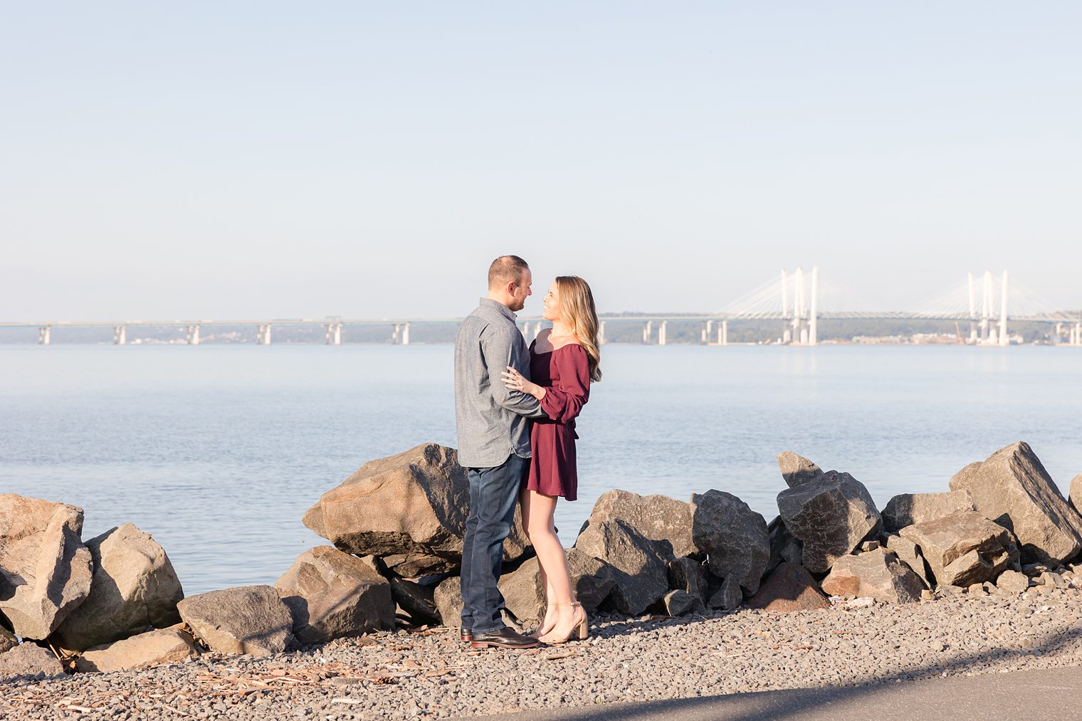 Couple staring each other at Tallman Mountain State 