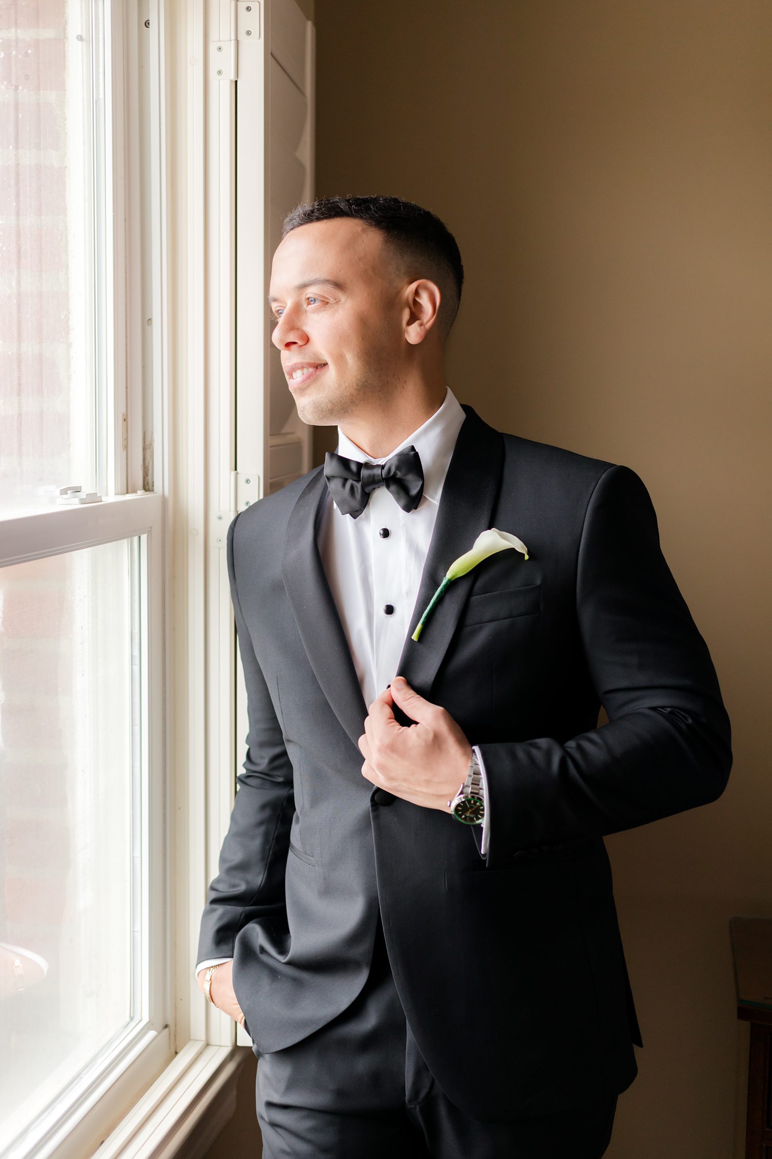 Groom ready to see his future wife 