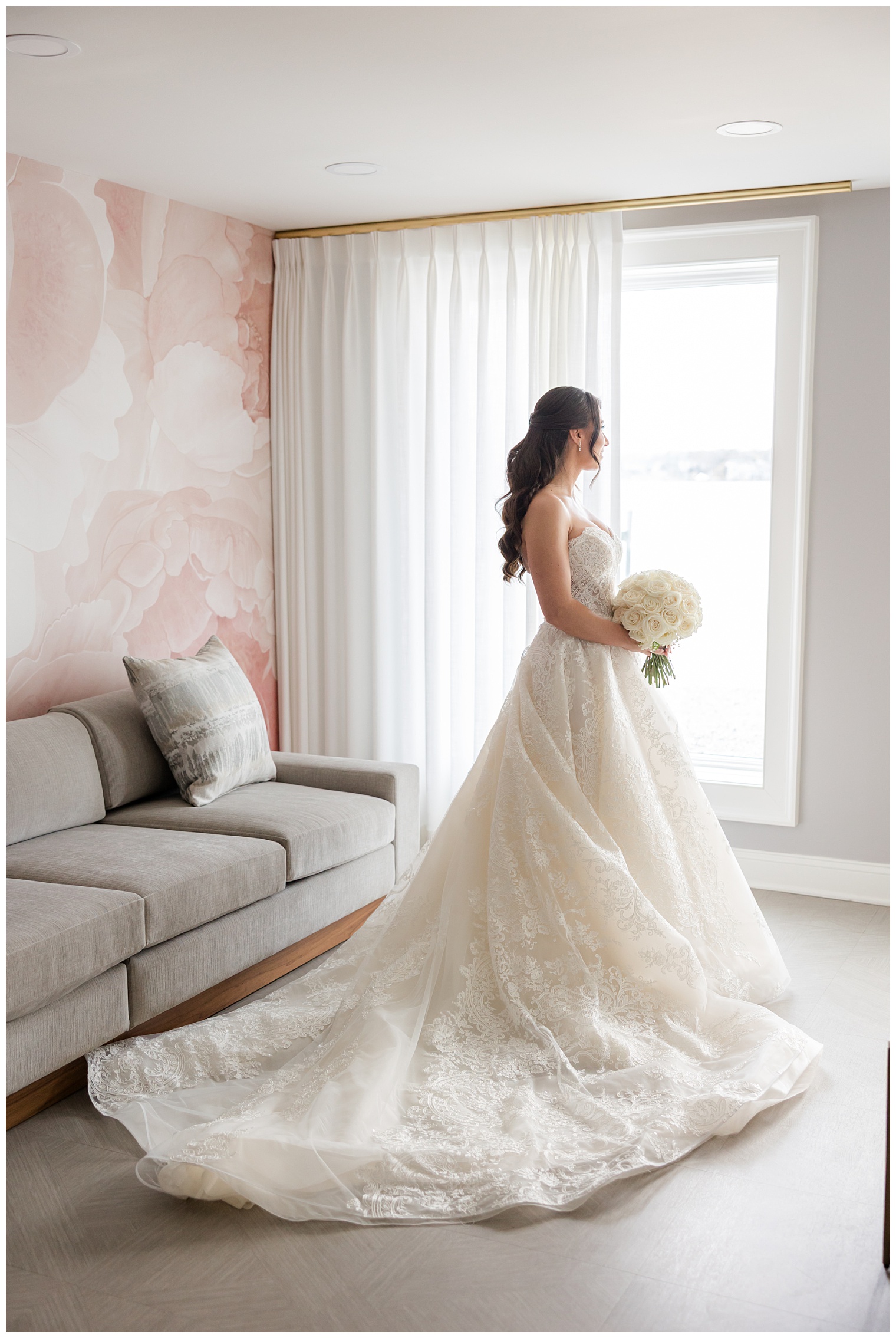 bride posing