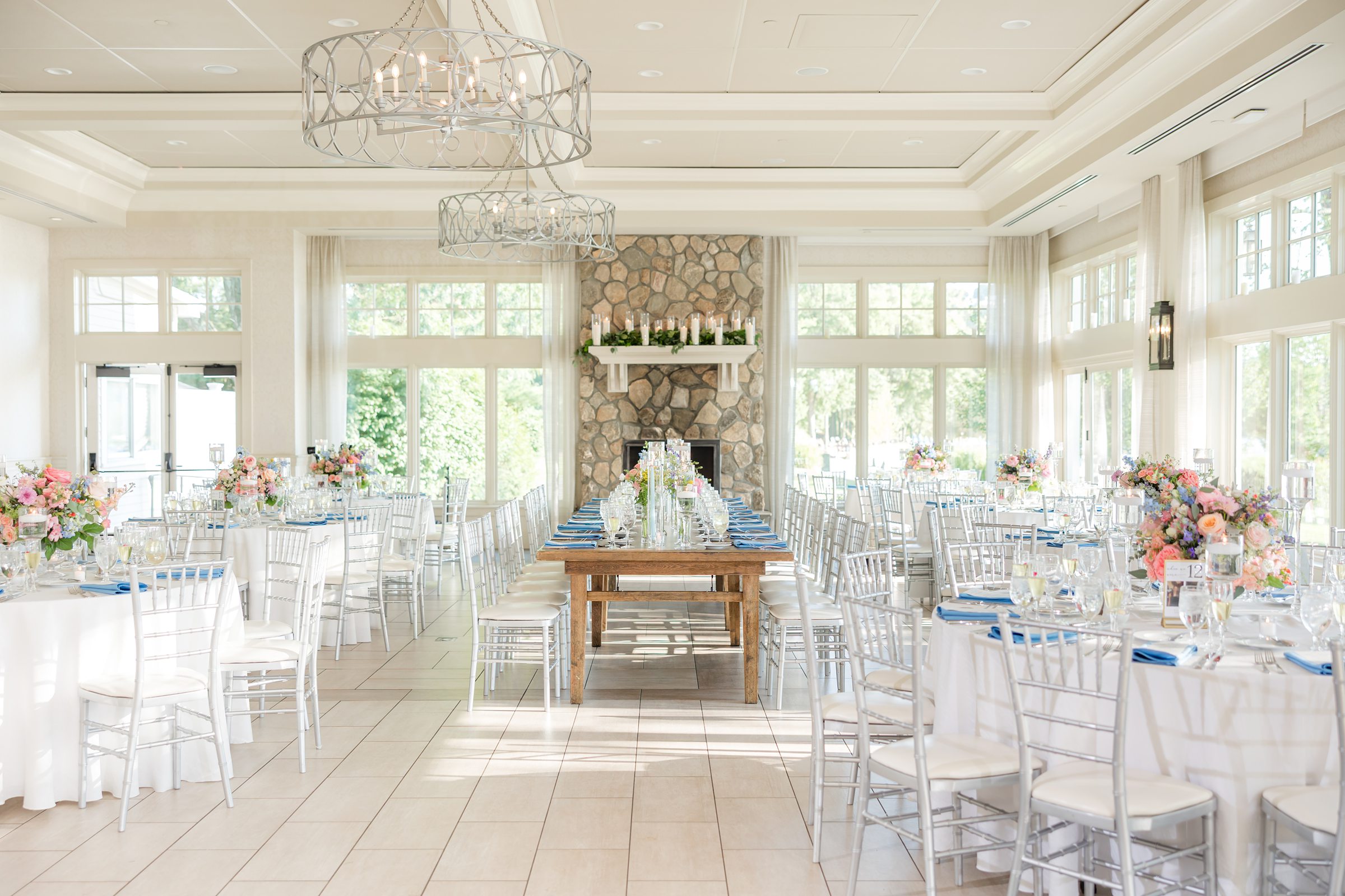 landscape photo reception with with white and powder blue palette 