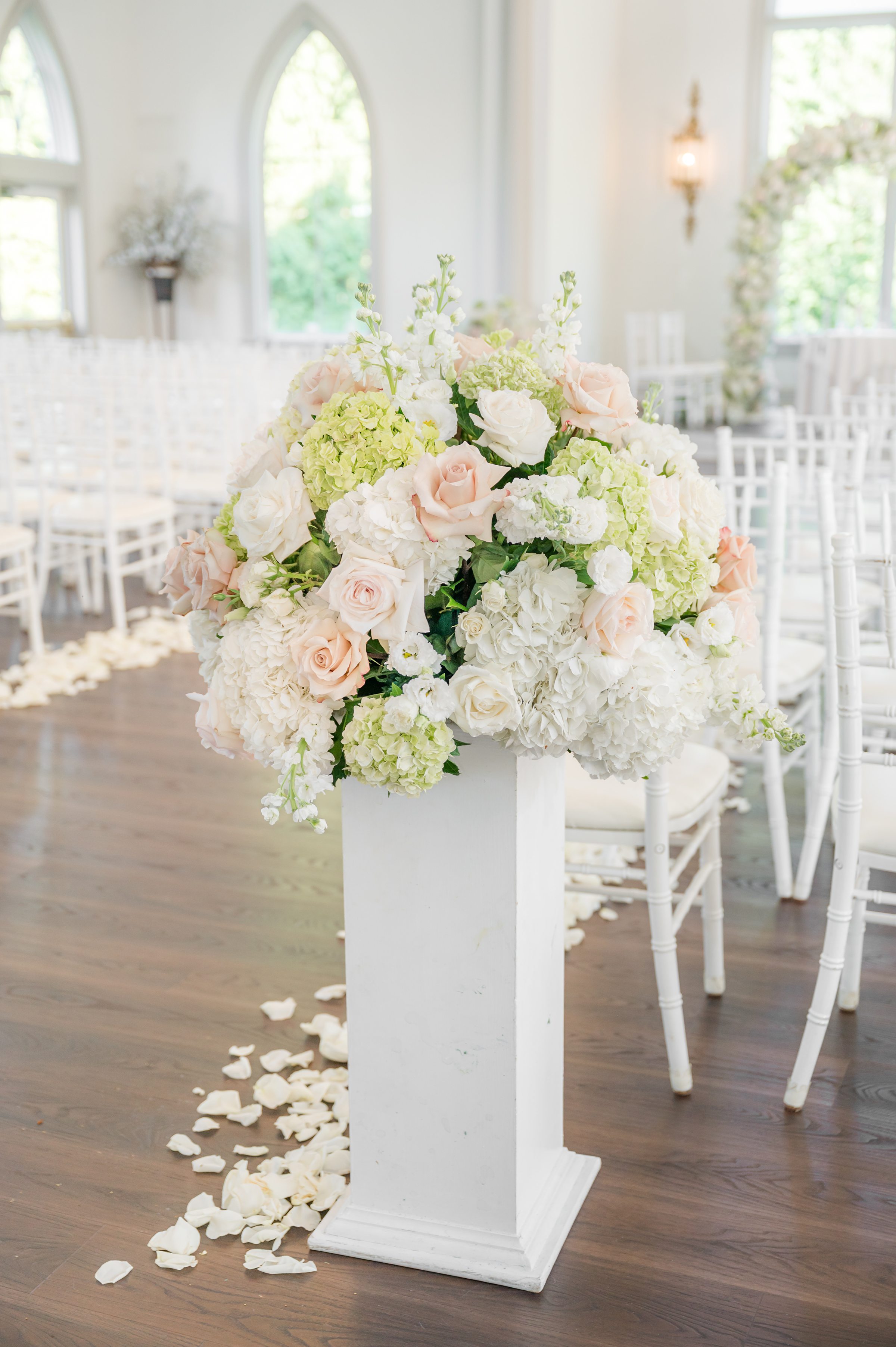 soft pink, cream white, green flower post