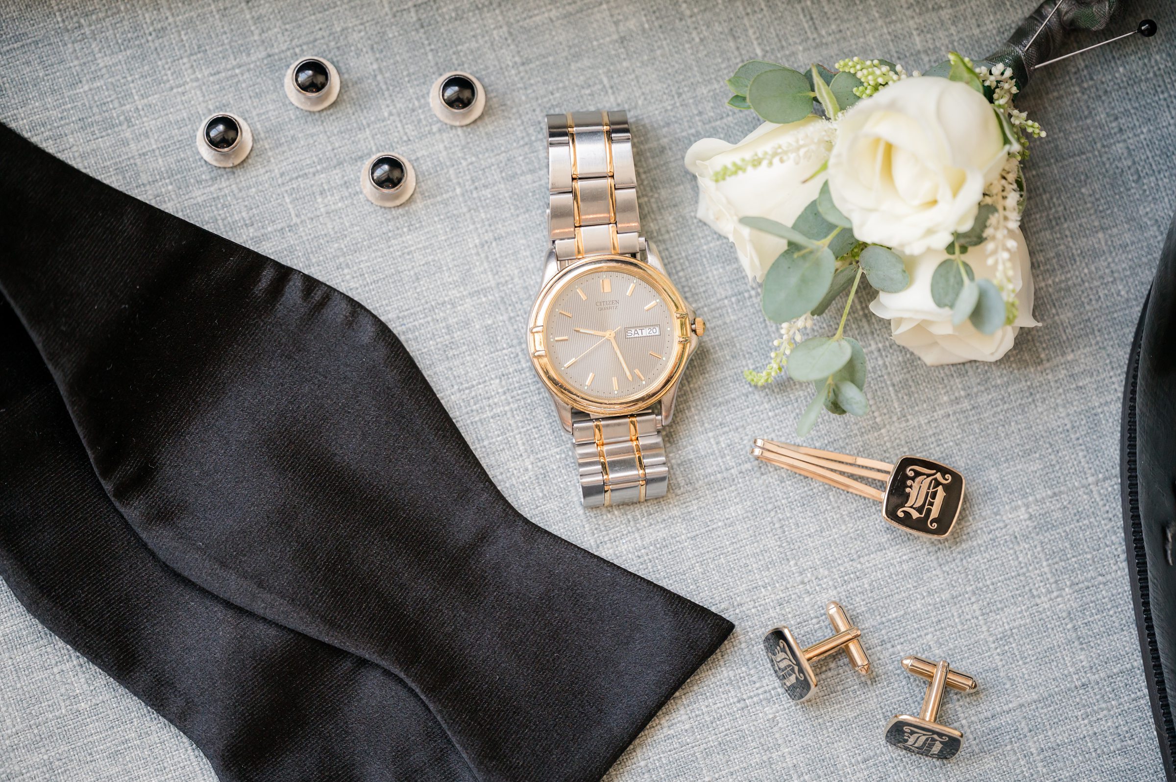 Groom’s essentials reflects elegance, intention, and the significance of the day.